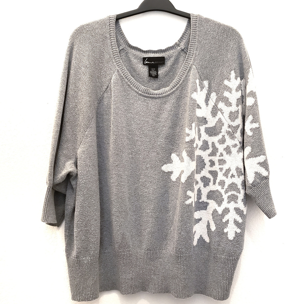LANE BRYANT • Gray Snowflake Sweater